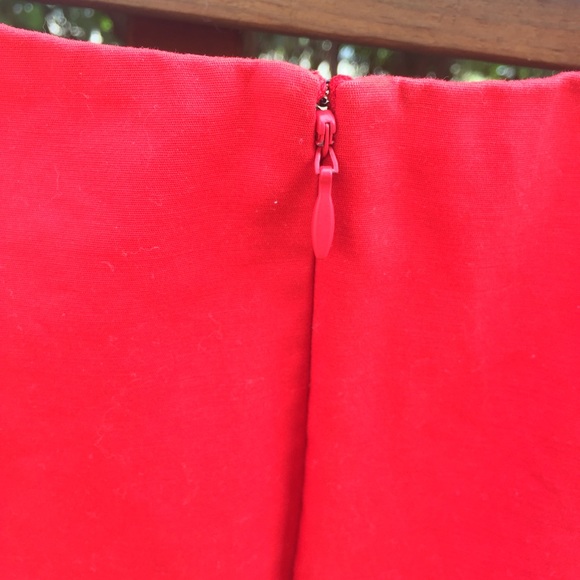 Kate Spade red invisible zip back w/ front slit - Picture 8 of 8